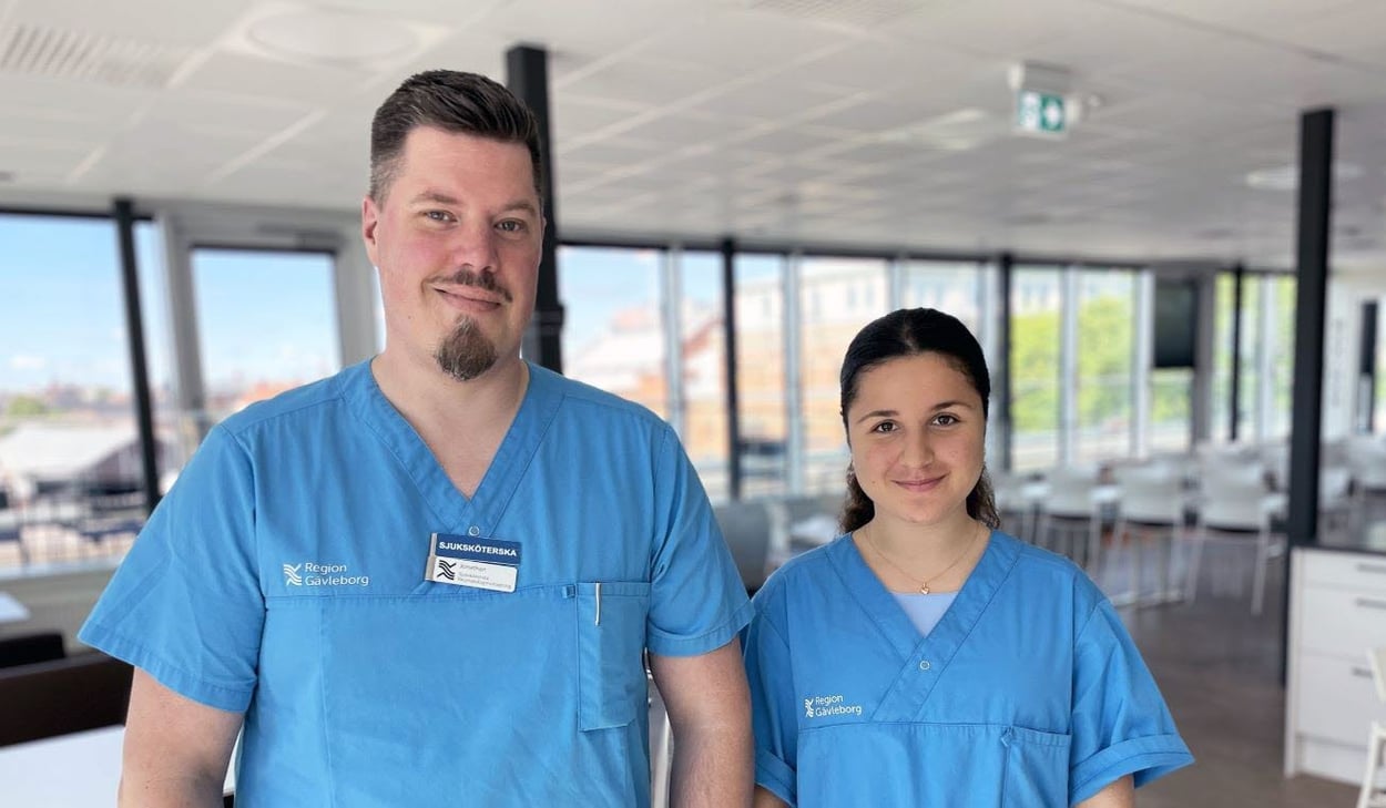 Jonathan Elliot, sjuksköterska och Gulizar Yilmaz 