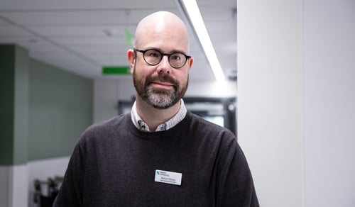 Marcus Olsson bitr vec akutmottagning Hudiksvall. Ambassadör Gävleborgskraften